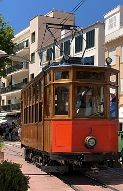Tram